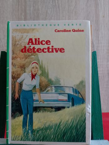 Alice détective, 1984 : bibliothèque verte