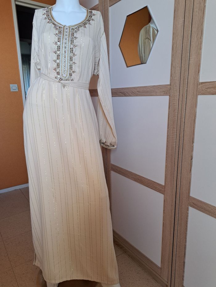 Caftan robe de soirées neuf - photo numéro 8