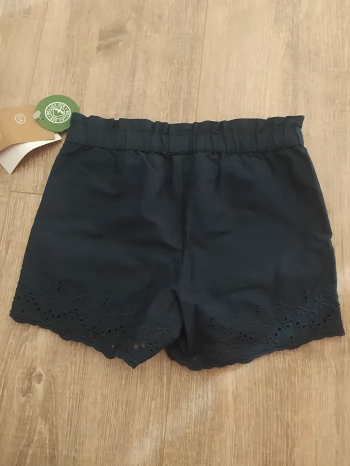 Short 5 ans - photo numéro 2