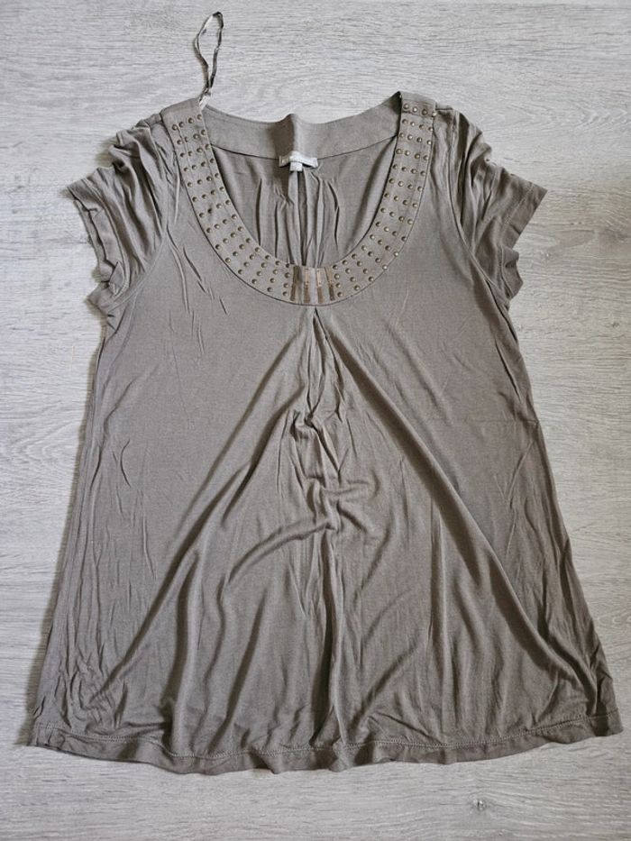 T-shirt femme neuf manches courtes taille 42 44