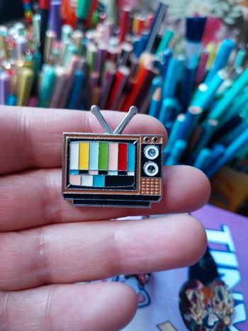 Pins vintage tv