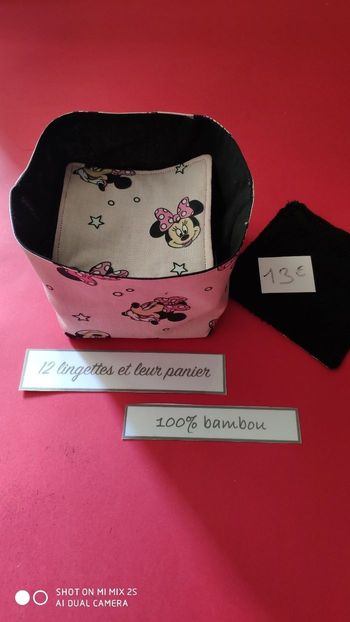 12  lingettes et son panier, neuf.....