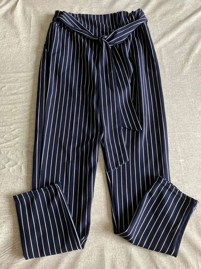 Pantalon fluide rayé H&M – Taille XS