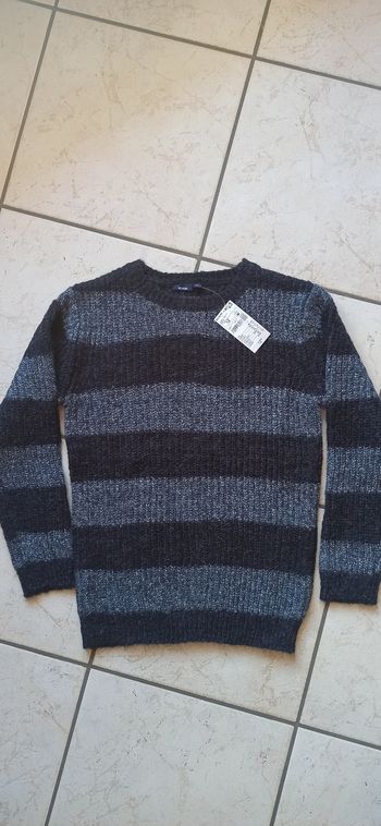 Pull hiver taille 12 ans