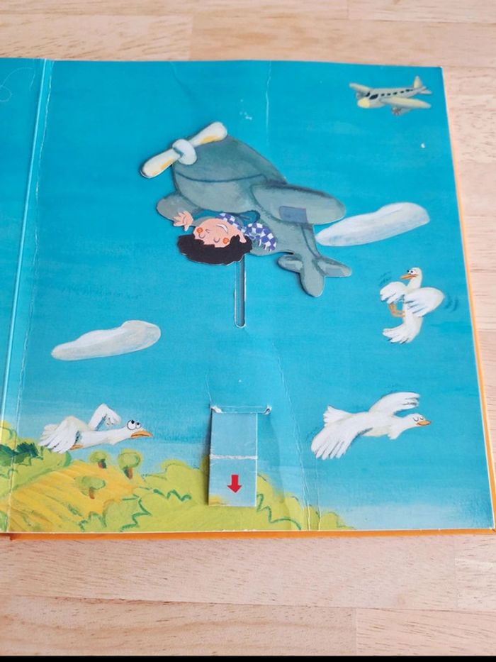 Livre surprise des 3 ans - photo numéro 4
