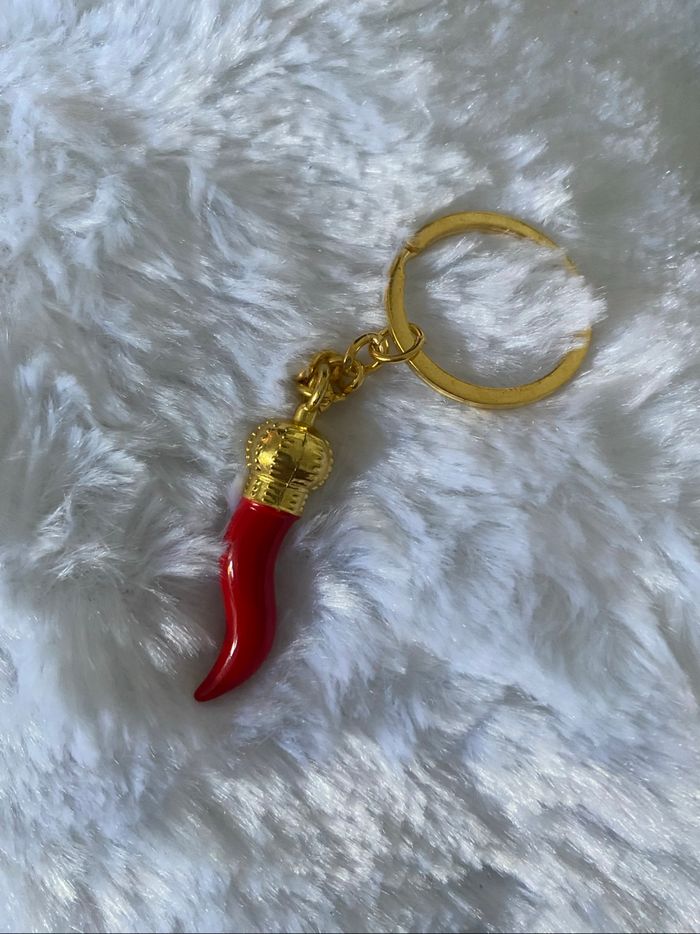 Porte clés piment corne