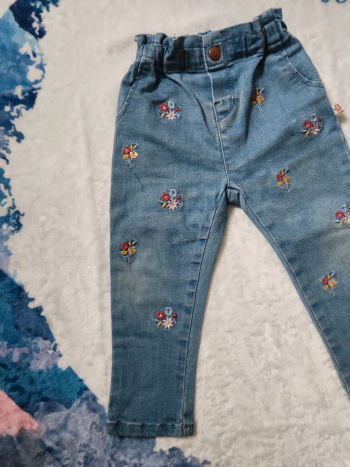 Jean In Extenso 80 cm bleu fleurs brodées 🌸 - photo numéro 5