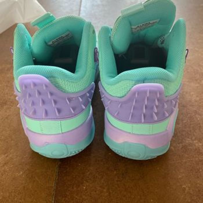 Chaussure de basket - photo numéro 3