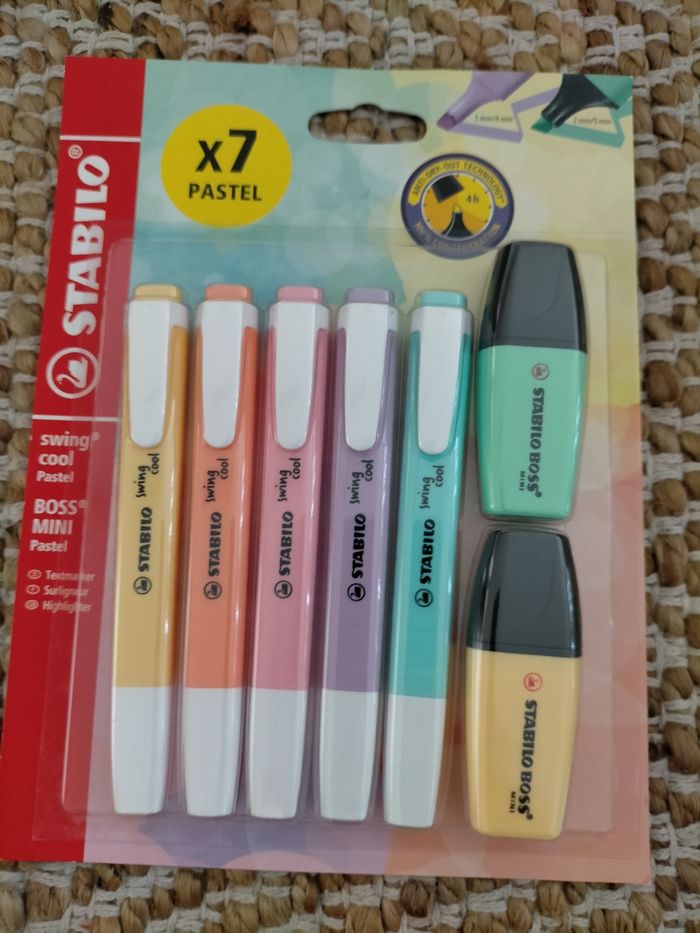Surligneur stabilo pastel