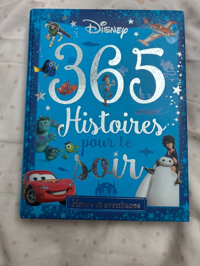 Livre 365 histoires pour le soir