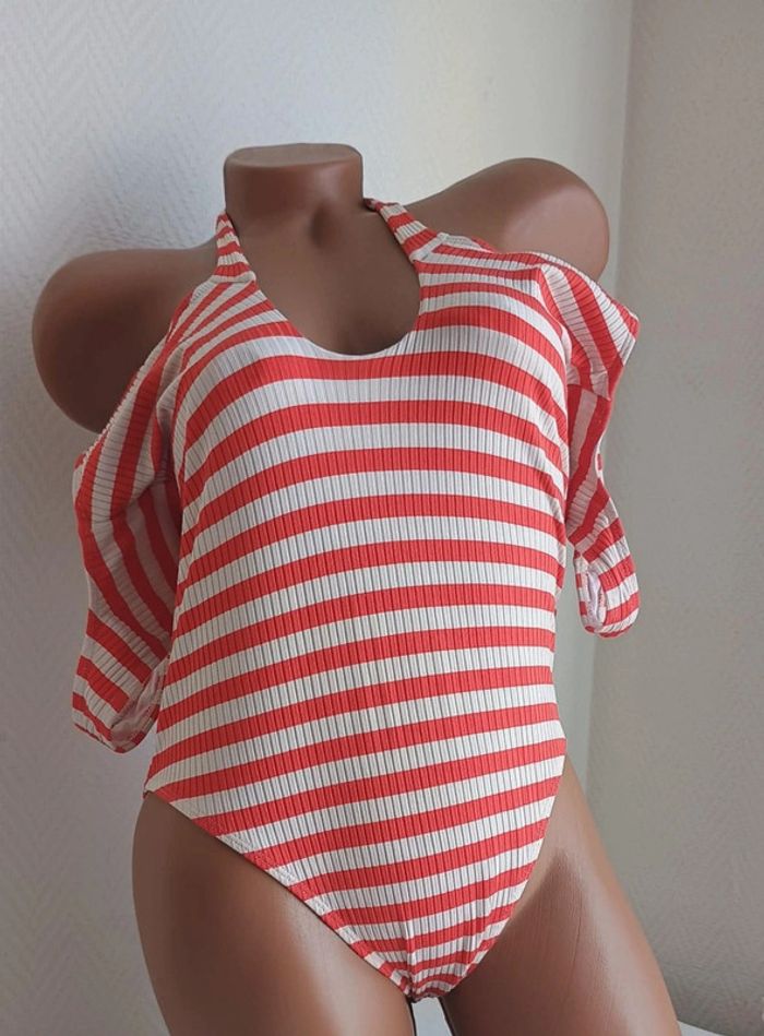 Maillot de bain une pièce pour femme - photo numéro 3