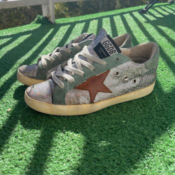 Golden goose