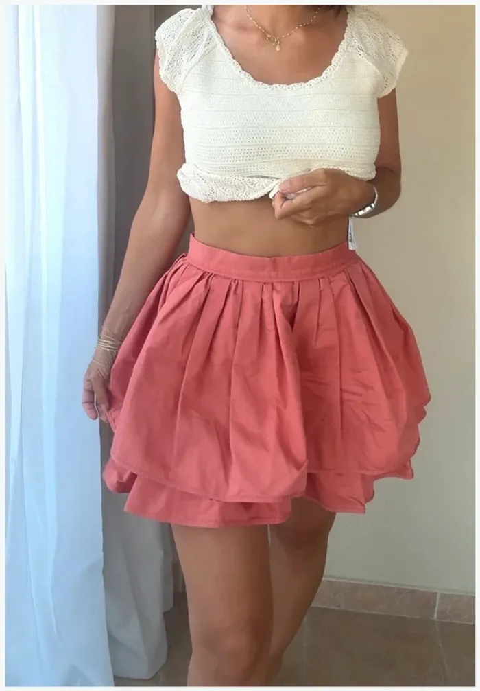 Jupe à volant corail h&m taille XS très bon état - photo numéro 3