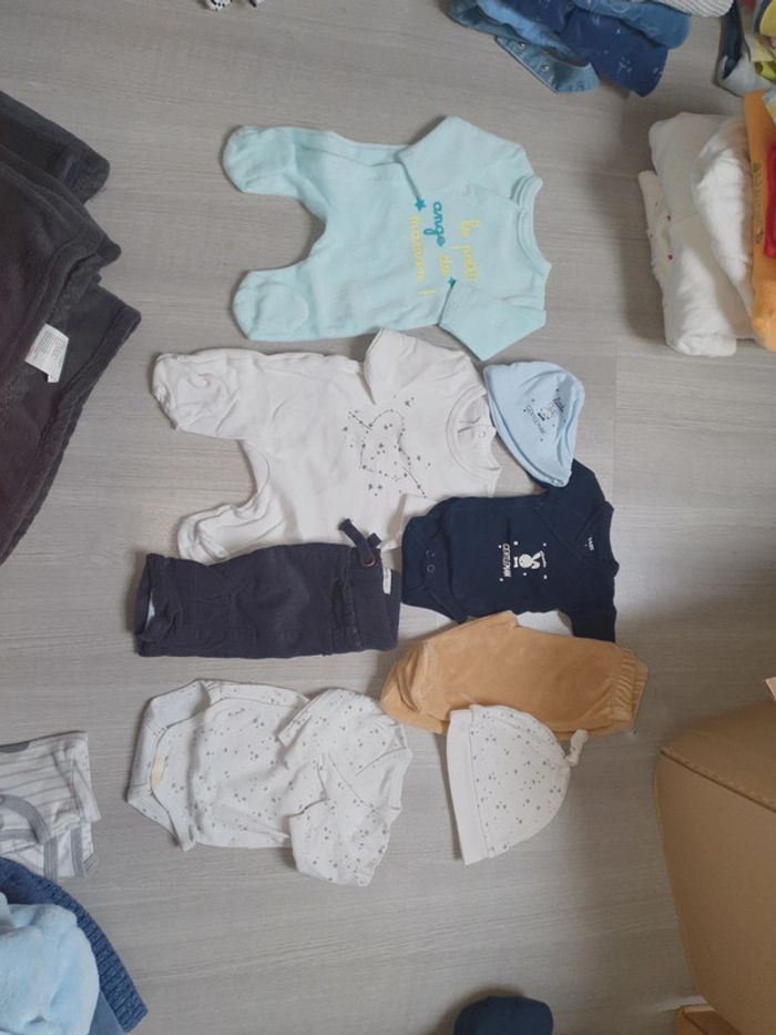 Lot nouveau né