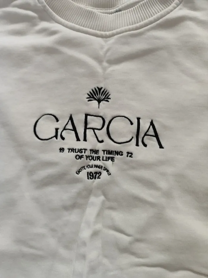 Pull Garcia Blanc Taille XS - Confort et style ! Prix mini ! - photo numéro 4