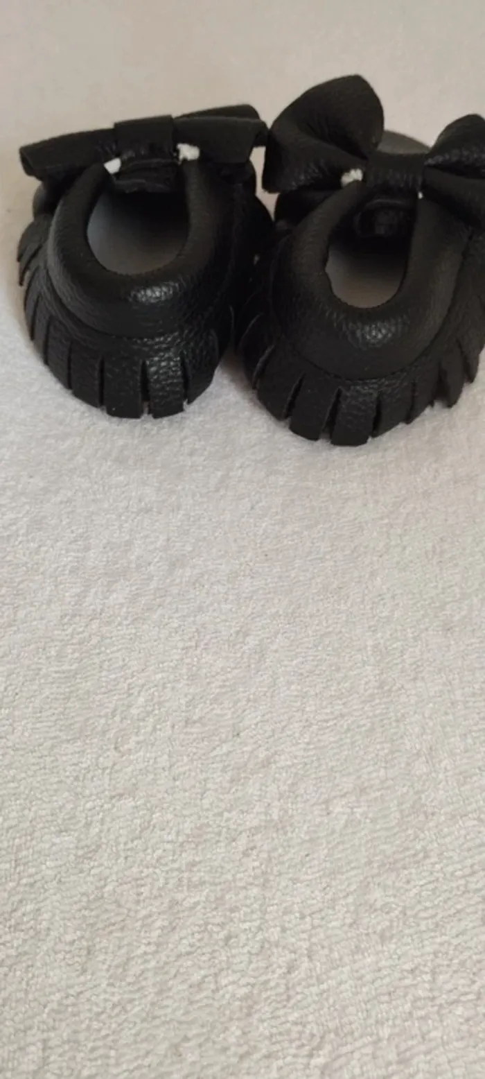 Chaussures chaussons noires - photo numéro 3