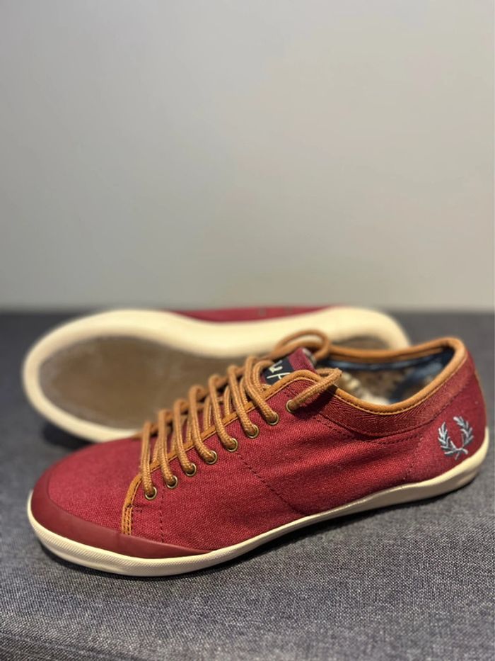 Chaussures baskets Fred Perry taille 41