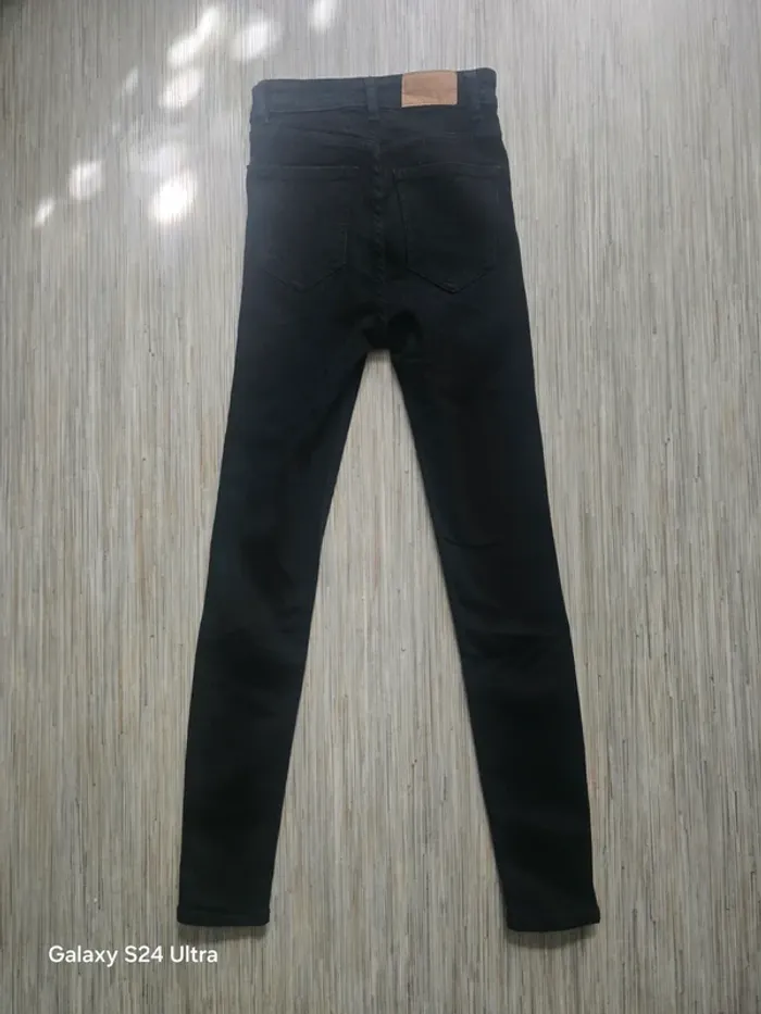 Jean skinny noir - Zara - Taille 34 - photo numéro 3