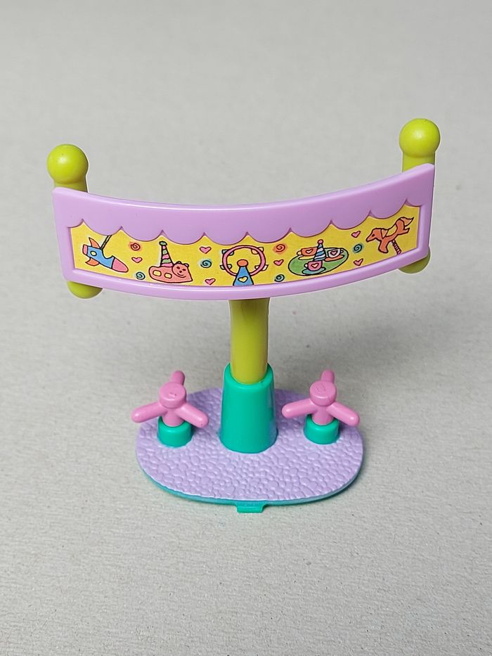 Polly pocket support