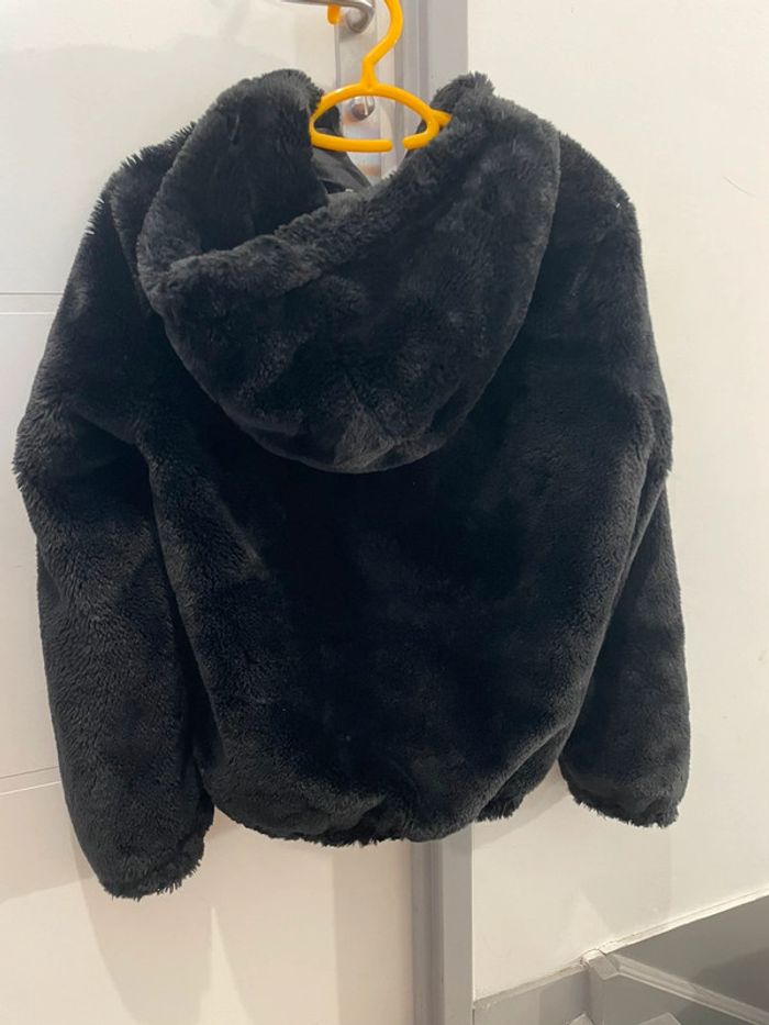 Manteau fourrure noir taille M Jennyfer - photo numéro 4