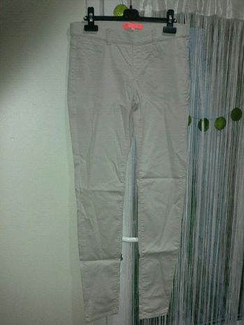 Pantalon slim beige taille 38