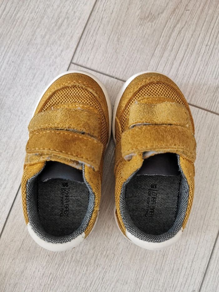🌺Très jolies Basket basses chaussures moutarde Zara taille 19 moutarde suédine - photo numéro 5