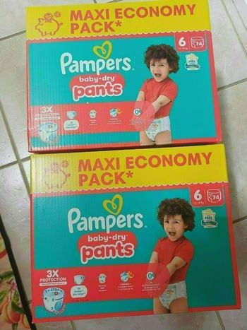 Deux cartons de couches pampers pants 6