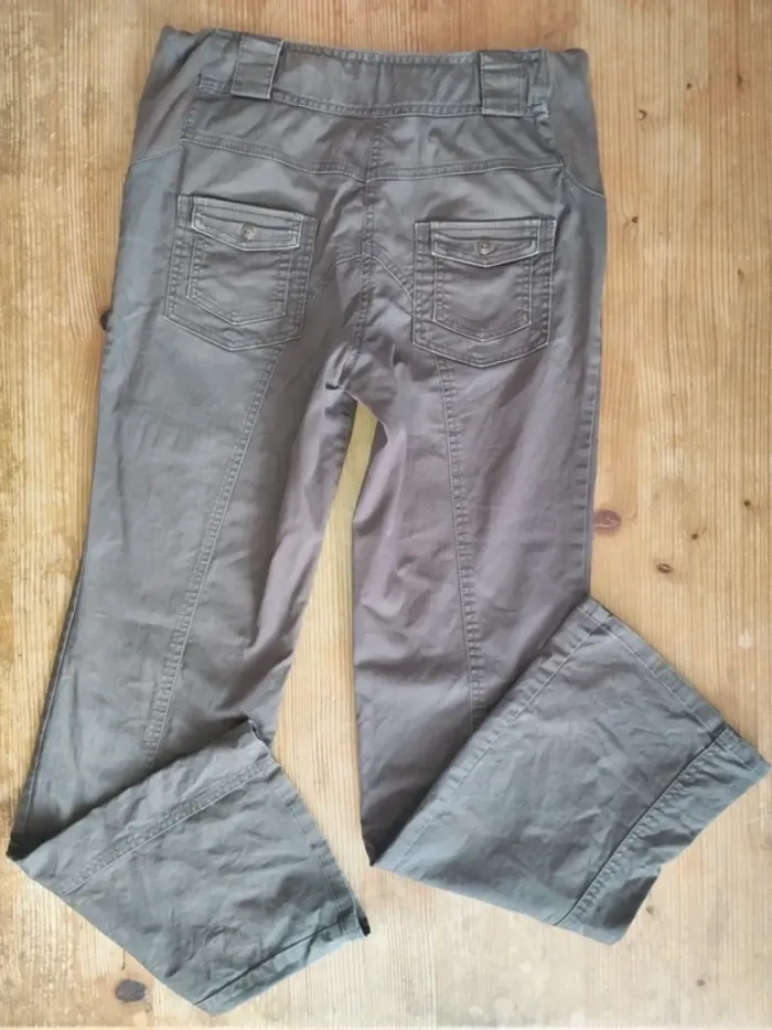 Pantalon maternité marron – Style cargo – Kiabi Maman – T36 - photo numéro 2