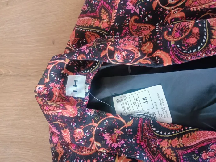veste à fleur Lh T44 - photo numéro 4
