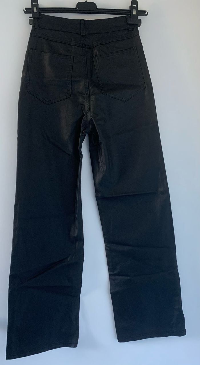 Pantalon - photo numéro 2