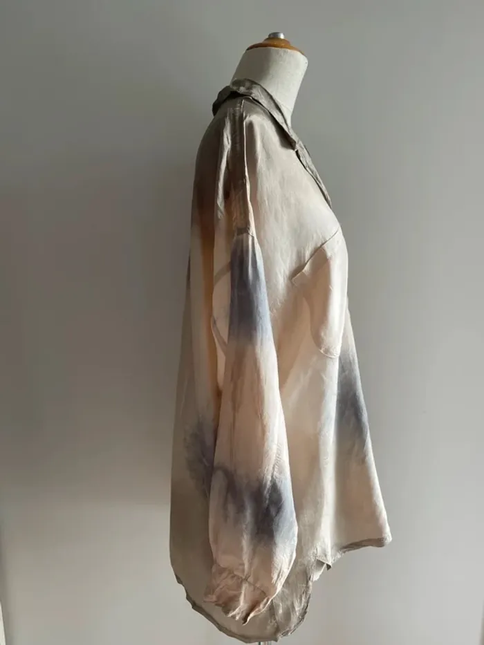 Chemise en soie tie-dye beige gris Passion - photo numéro 3