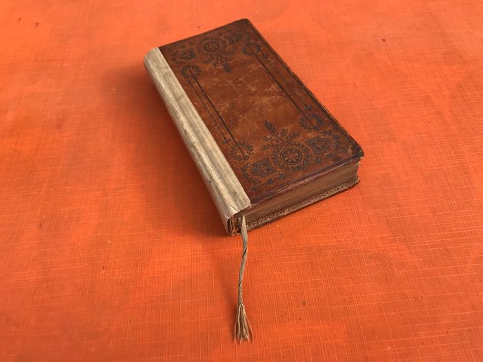 La journée du Chrétien (1919) Tours Maison A. Name et Fils Editeurs Pontificaux - photo numéro 2