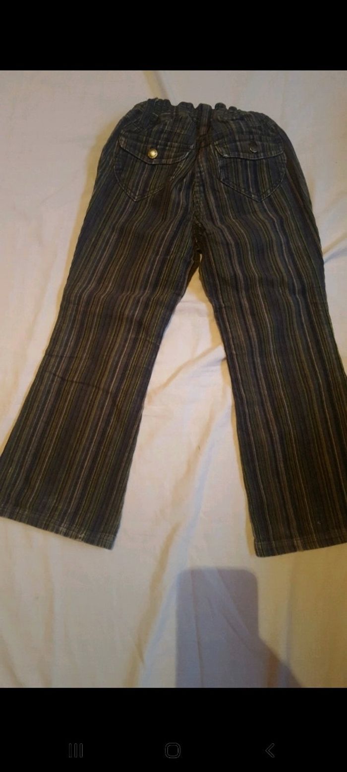 Superbe pantalon rayé vert 6 ans fille - photo numéro 3