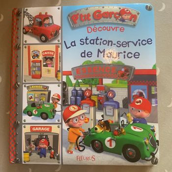 P’tit garçon la station-service de Maurice