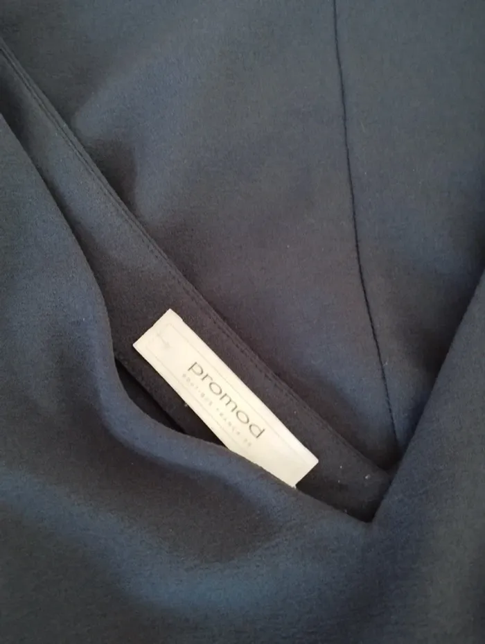 Robe bleu marine - photo numéro 4