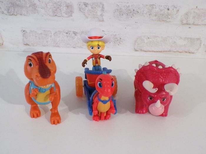 Dinosaures - Dino Ranch (J22) - photo numéro 4