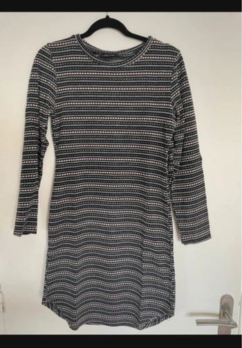Robe manches longues Taille 38/40