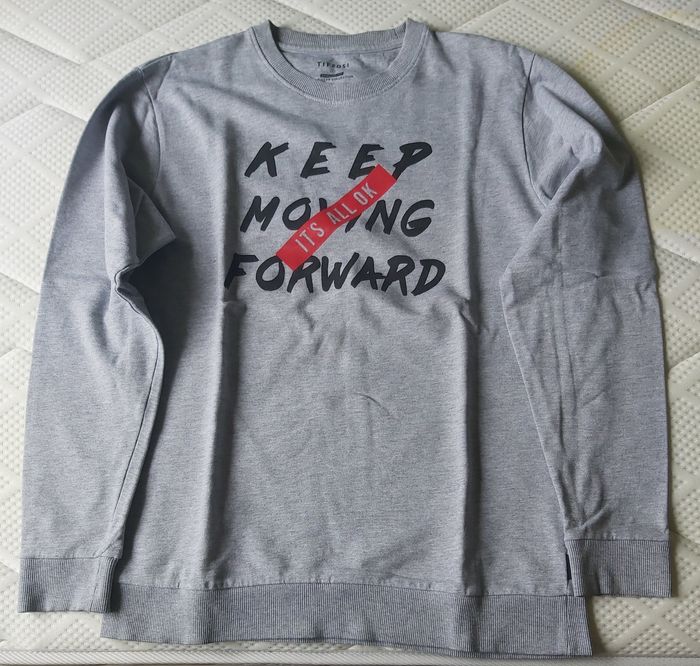 Sweat gris avec inscription TIFFOSI Taille S