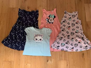 Lots de vêtements été H&M 6-8ans