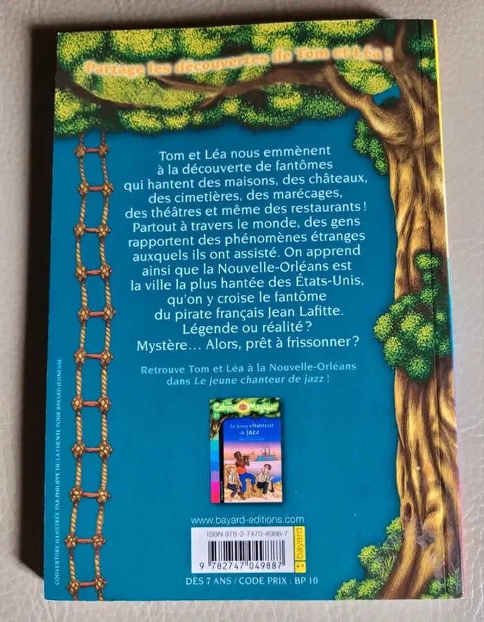 Livre "Les fantômes" - photo numéro 2
