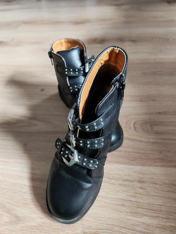 Bottines noires à clous Liberto La Halle  pointure 34