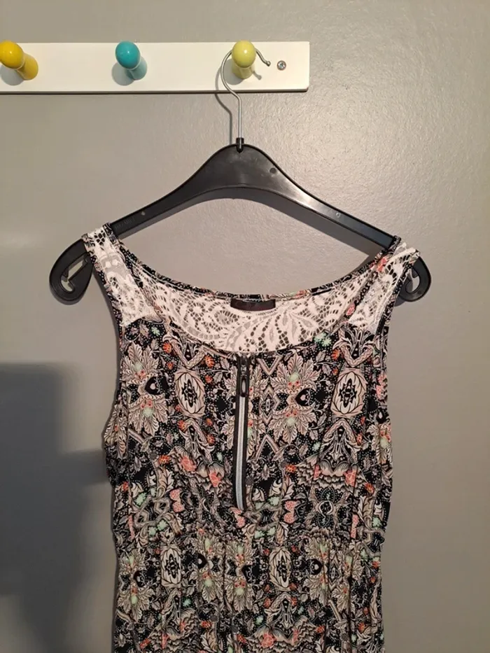 Robe été multicolore - Marque Comeng - Taille 42/44 - Neuve, jamais portée. - photo numéro 2