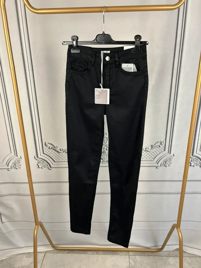 Jean noir Skinny LiuJo W25 L30 neuf - photo numéro 5