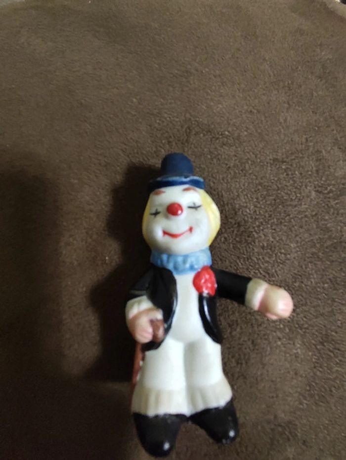 clown figurine chapeau - photo numéro 4