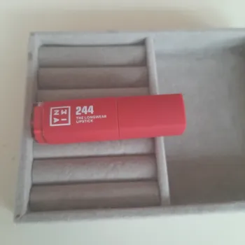 rouge a lévres