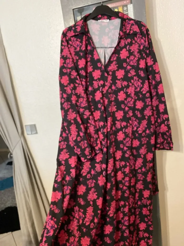 superbe robe longue rose noir 3XL = 52 New Collection