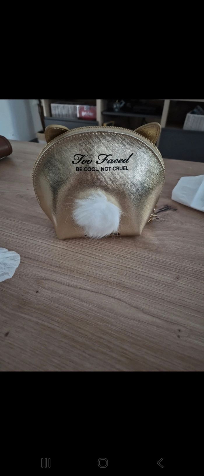 Trousse maquillage bunny Too faced - photo numéro 4