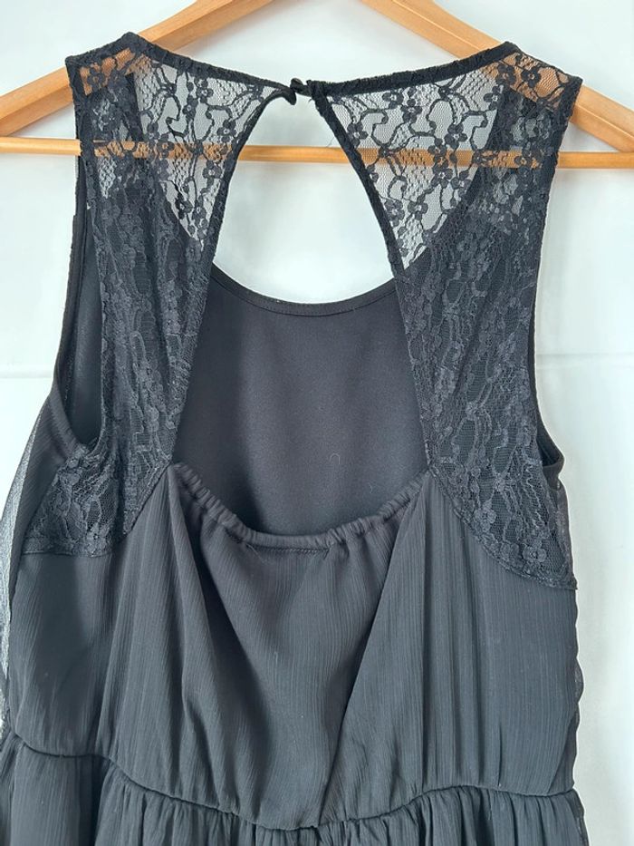 Robe noire - photo numéro 4