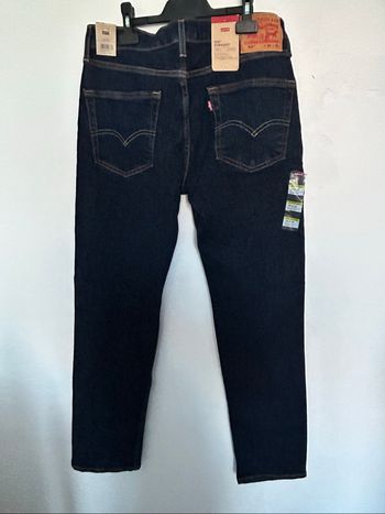 Jeans Lévis Strauss neuf taille 30/34