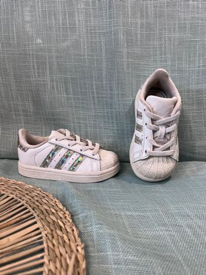 Superstar taille 21 adidas